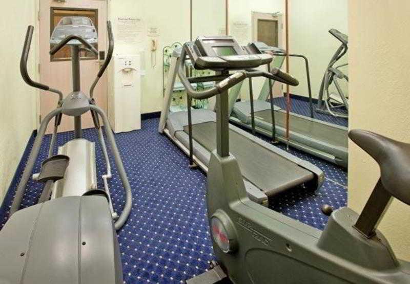 Fairfield Inn And Suites Austin South Facilities photo